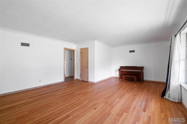 10634 Larkspur Dr, Saint Louis, MO 63123 - photo 5