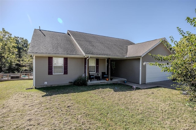 735 Dale Ln, Richland, MO 65556 - ranch-style home with a garage, a front yard, and roof with shingles