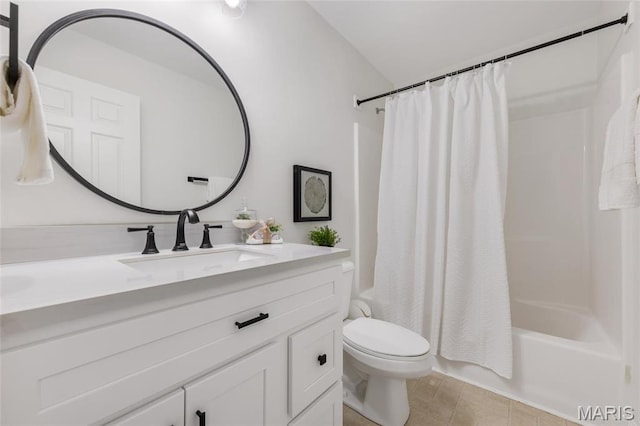 3724 Nadler Rd, Mo, MO 63385 - bathroom with toilet, tile patterned flooring, vanity, and shower / tub combo with curtain