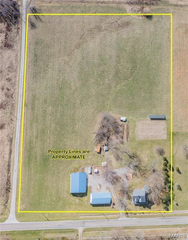 708 E Fillmore St E, Fillmore, IL 62032 - photo 10