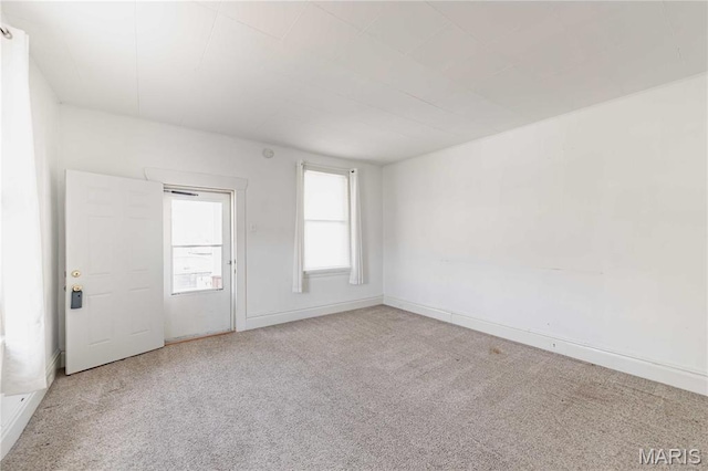 8432 Tennessee Ave, Saint Louis, MO 63125 - empty room featuring carpet