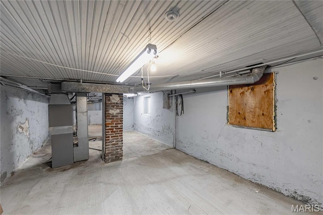 8432 Tennessee Ave, Saint Louis, MO 63125 - unfinished below grade area with heating unit