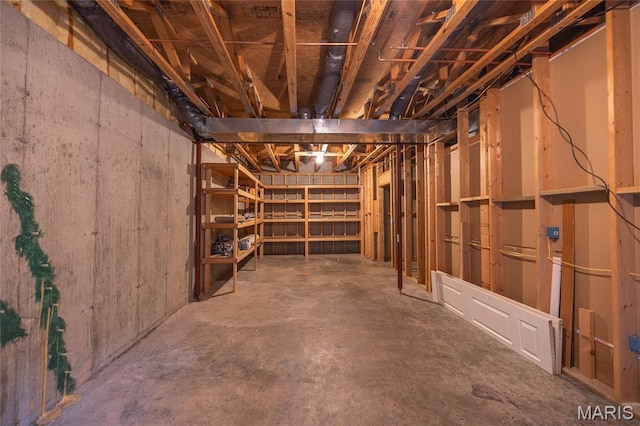 10625 Pine Needle Cir, Rolla, MO 65401 - view of unfinished below grade area