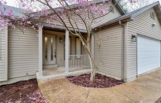157 S Kings Rd, Lake Sherwood, MO 63357 - photo 4