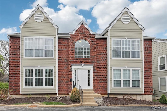 1115 Highland Oaks Ct Unit D, Ballwin, MO 63021 - view of front facade with brick siding and entry steps