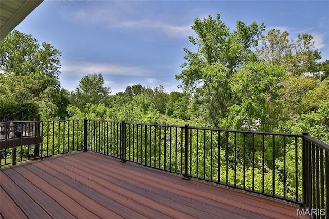 409 Country Club Vw, Edwardsville, IL 62025 - wooden deck featuring a forest view