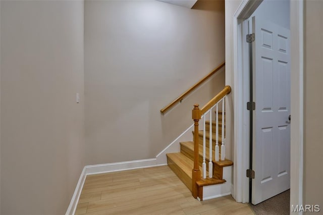 409 Country Club Vw, Edwardsville, IL 62025 - staircase with wood finished floors and baseboards