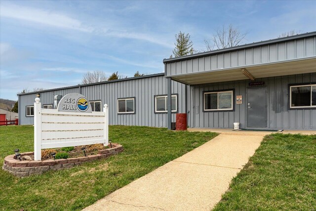 6421 Lakeview Dr, French Village, MO 63036