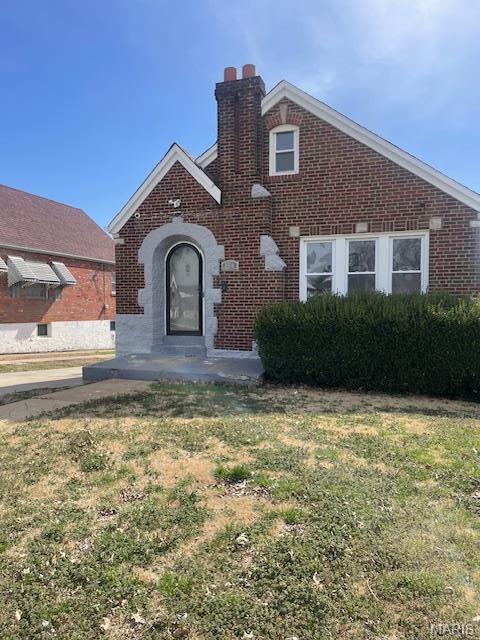 8528 Riverview Blvd, Saint Louis, MO 63147 - photo 3