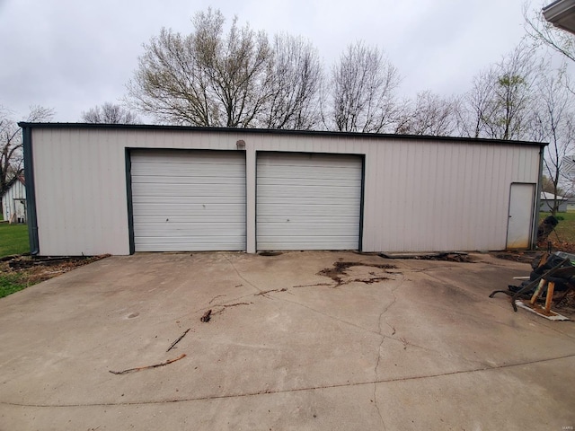 104 E Bryan St, Ewing, MO 63440 - view of detached garage