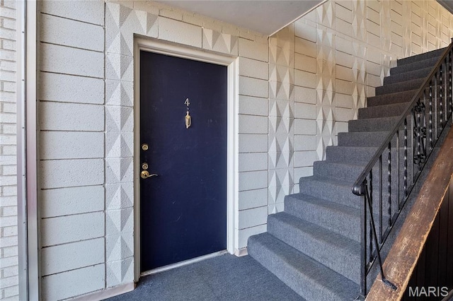 10469 Briarbend Dr Unit 4, Saint Louis, MO 63146 - view of doorway to property