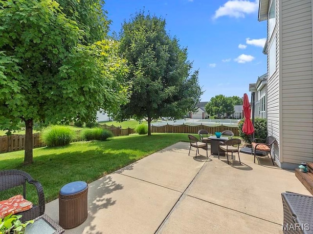 6804 Laurel Springs Ct, Fairview Heights, IL 62208 - view of patio