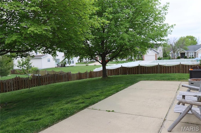 6804 Laurel Springs Ct, Fairview Heights, IL 62208 - view of yard with a patio area and a residential view