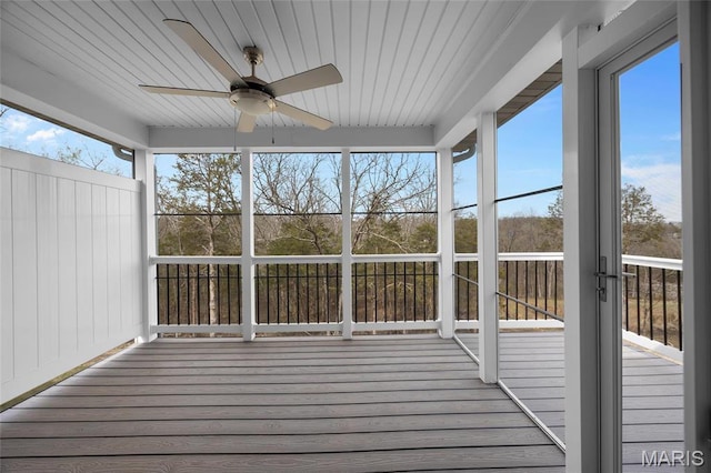 1542 Hickory Lndg, De Soto, MO 63020 - unfurnished sunroom with ceiling fan