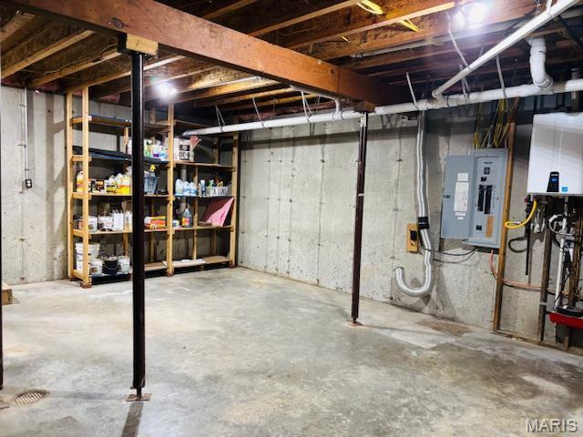 19125 County Road 1220, St James, MO 65559 - unfinished below grade area featuring electric panel