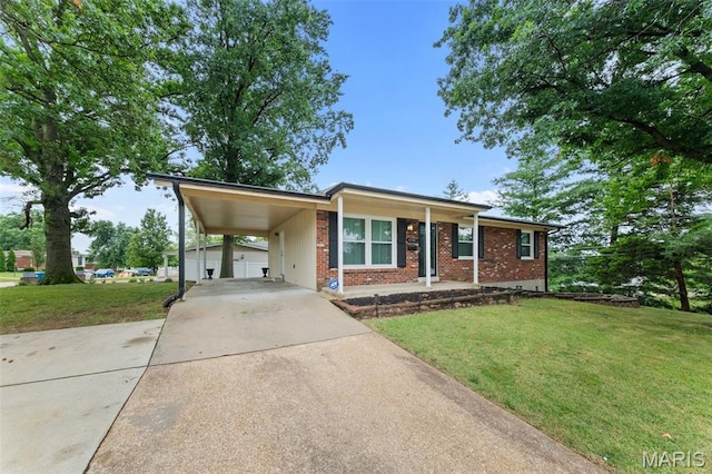 4748 Mccorry Dr, Saint Louis, MO 63123 - photo 3