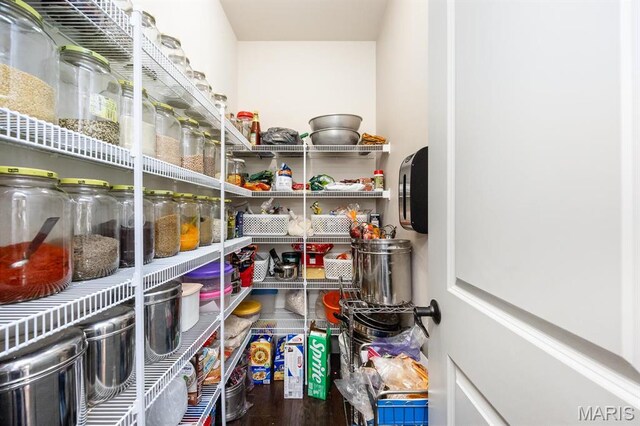 7032 Koufax Ct, Edwardsville, IL 62025 - view of pantry