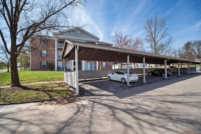 7600 Triwoods Dr Unit G, Saint Louis, MO 63119 - view of covered parking lot