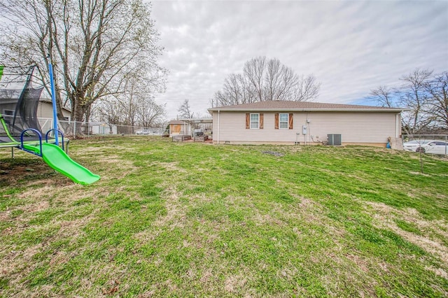 840 Herndon Rd, Lebanon, MO 65536 - view of yard with central air condition unit