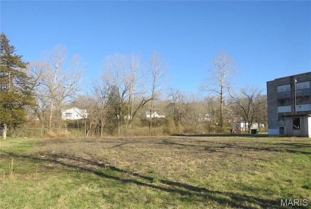 2301 Pine St, Centerville, MO 63633