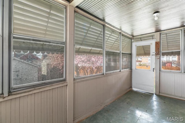view of unfurnished sunroom