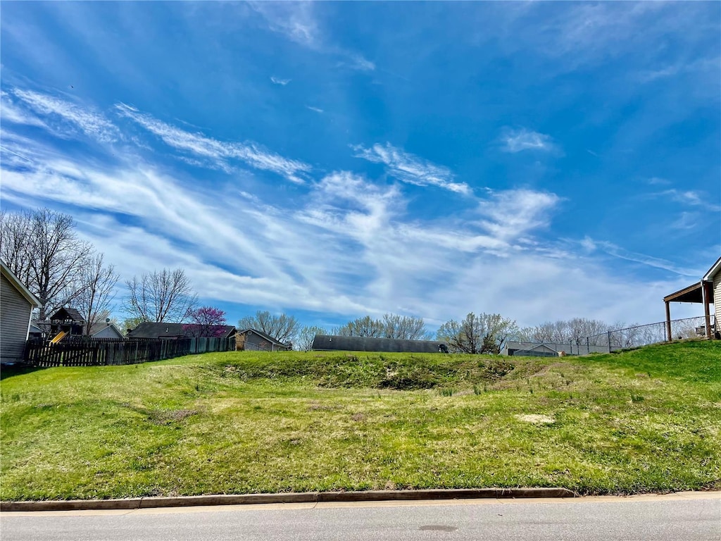 420 Vine St, New Haven, MO 63068