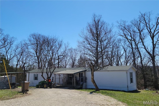 8336 Cedar Fork Rd, New Haven, MO 63068 - manufactured / mobile home with driveway