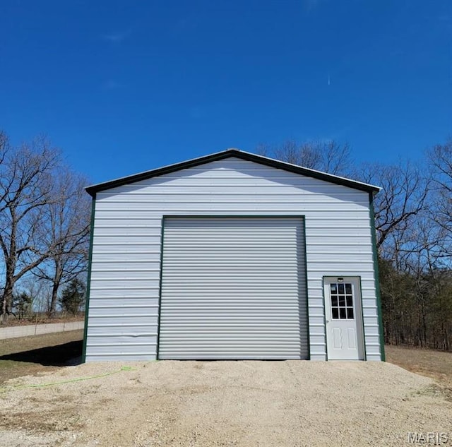 8336 Cedar Fork Rd, New Haven, MO 63068 - detached garage with driveway