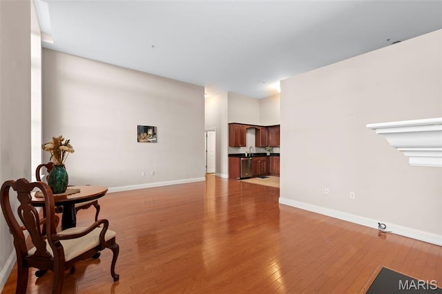 1515 Lafayette Ave Unit 316, Saint Louis, MO 63104 - sitting room featuring light wood-style floors and baseboards