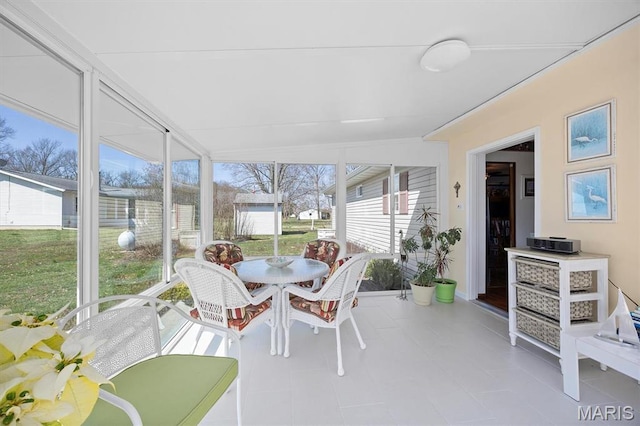 10 Mallard Dr, Carlyle, IL 62231 - sunroom featuring outdoor dining space