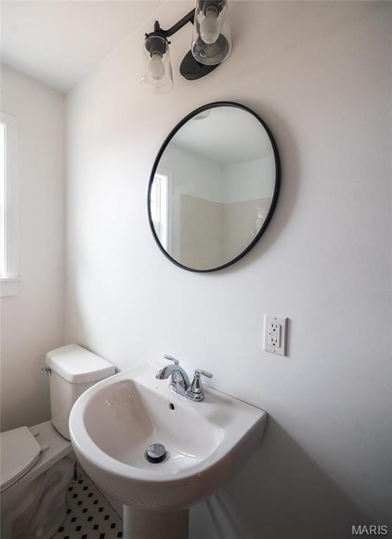 12000 State Rte E, Rolla, MO 65401 - bathroom featuring healthy amount of natural light