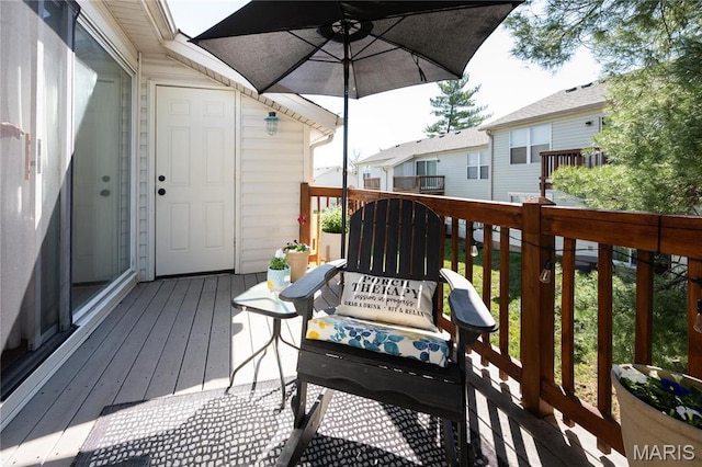 749 Sugar Glen Dr Unit 8, Saint Peters, MO 63376 - view of deck