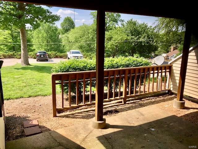 1767 High School Dr, Brentwood, MO 63144 - view of patio