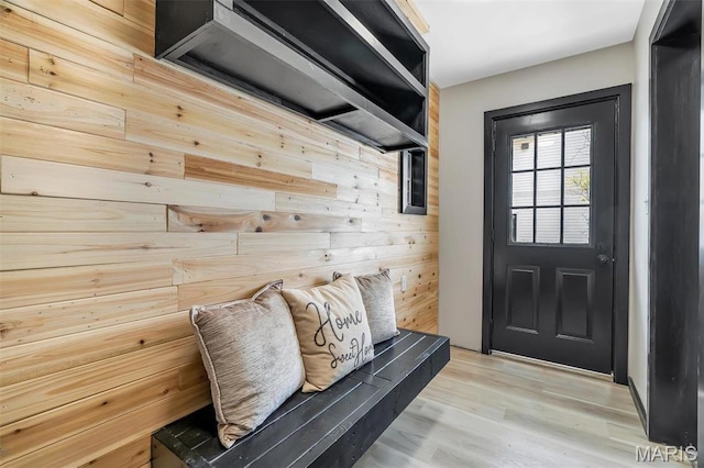 406 Meyer Ave, Saint Louis, MO 63122 - mudroom with light wood finished floors