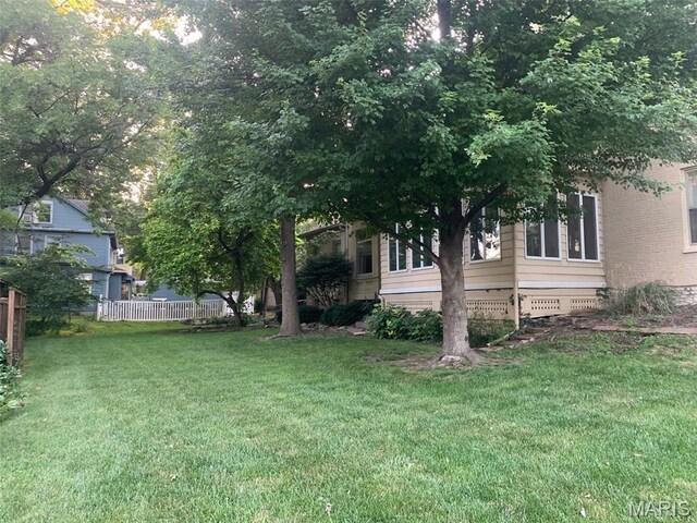 1114 Henry St, Alton, IL 62002 - photo 28