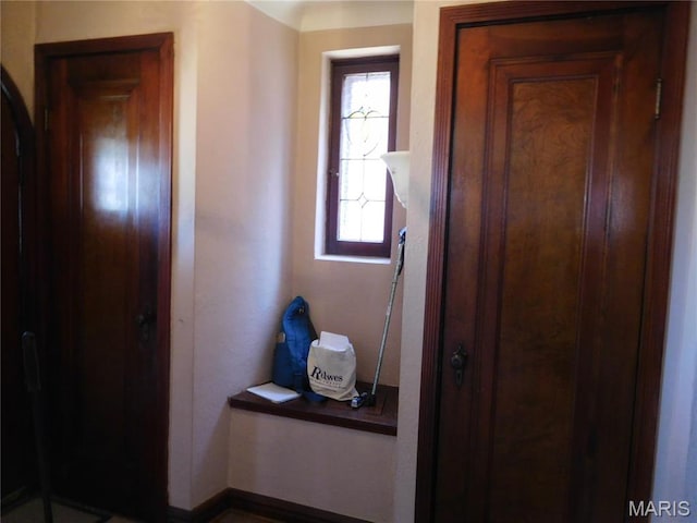 6432 Lansdowne Ave, Saint Louis, MO 63109 - view of corridor