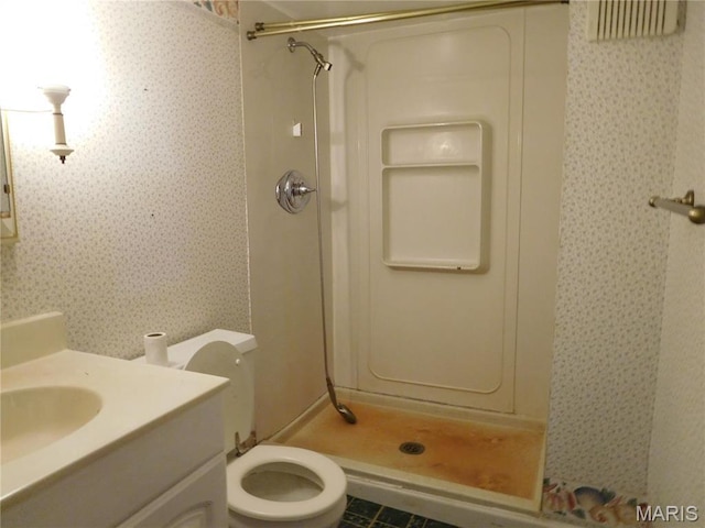 6432 Lansdowne Ave, Saint Louis, MO 63109 - full bathroom featuring wallpapered walls, toilet, vanity, and a shower