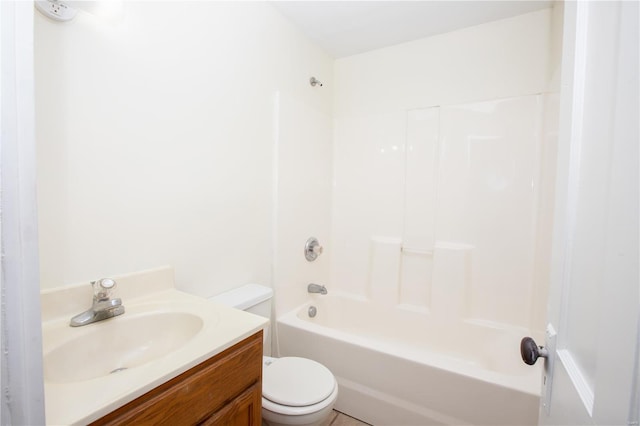 106 N A St, Cuba, MO 65453 - bathroom featuring toilet, vanity, and bathing tub / shower combination