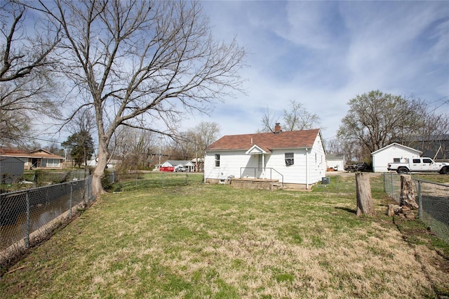 106 N A St, Cuba, MO 65453 - view of yard