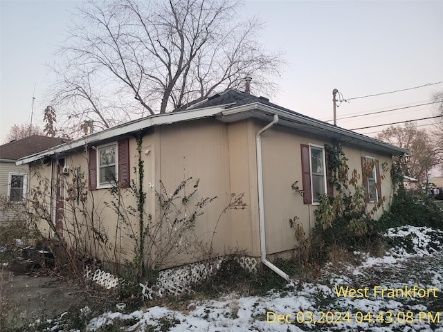 310 S Odle, West Frankfort, IL 62896 - view of snowy exterior