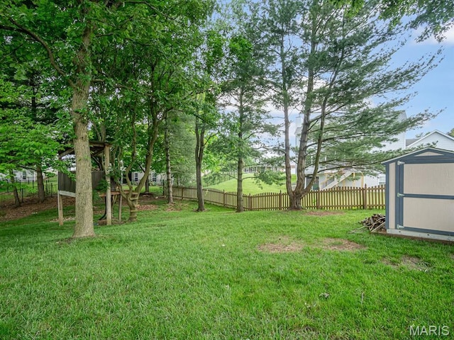 157 Knob Creek Ln, Ofallon, IL 62269 - view of yard featuring a storage shed