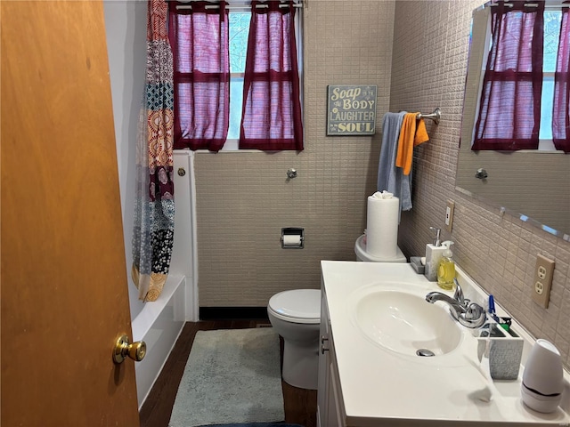 861 Pershing Blvd E, St Louis, IL 62203 - bathroom with toilet, vanity, and wood finished floors