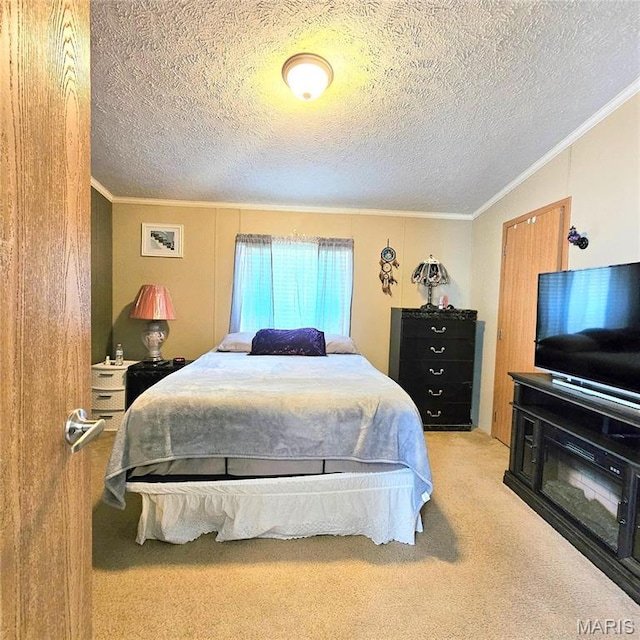 404 Garden St, Cahokia, IL 62206 - bedroom featuring carpet flooring, crown molding, and a textured ceiling