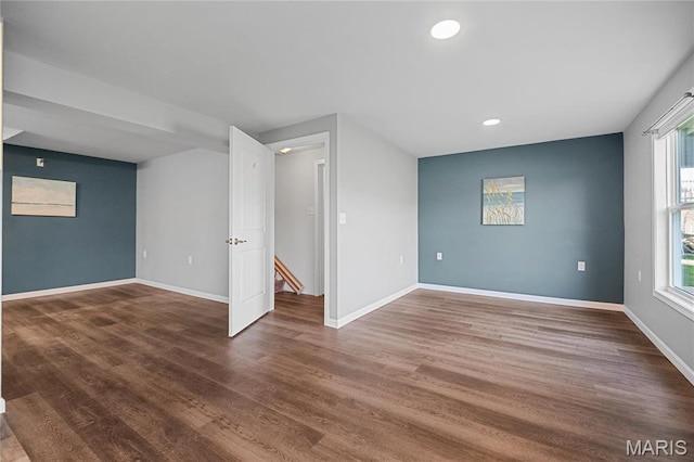 918 Fairway Dr, Union, MO 63084 - empty room featuring wood finished floors, baseboards, and recessed lighting