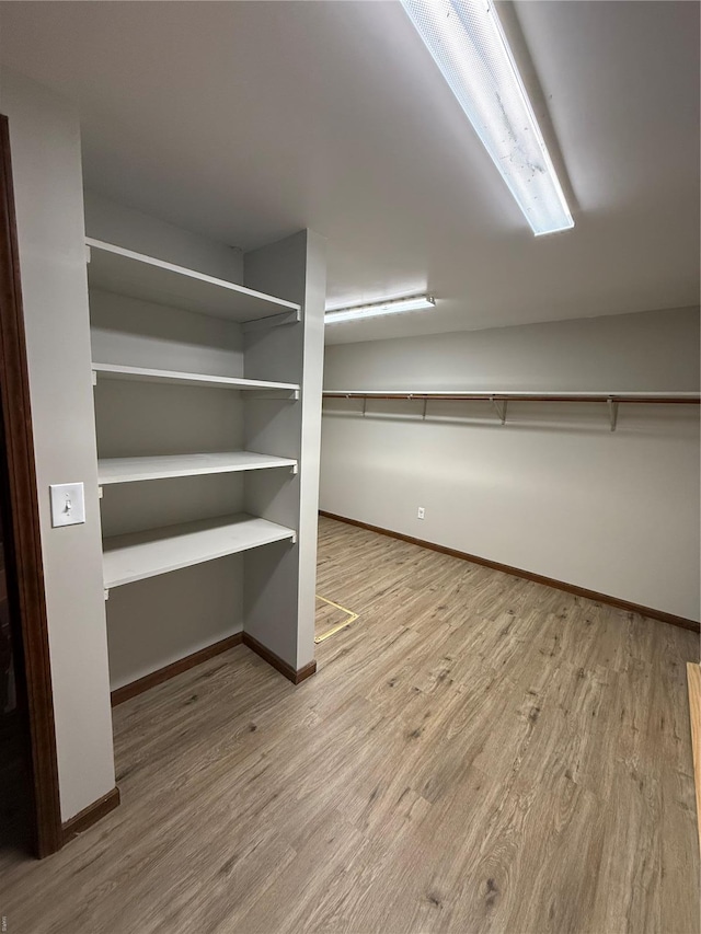 13978 Pike 496, Bowling Green, MO 63334 - walk in closet featuring wood finished floors
