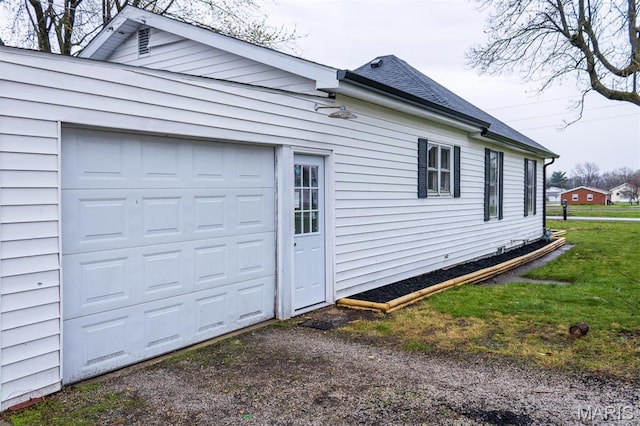 800 Frey St, Gillespie, IL 62033 - view of side of home with an attached garage and driveway