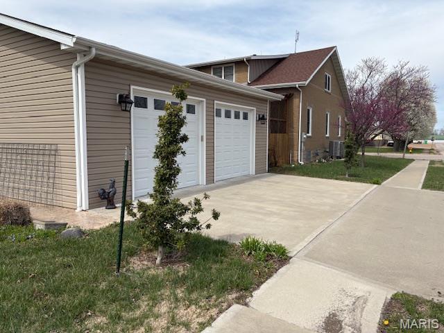 112 E Washington Ave, Owensville, MO 65066 - photo 2