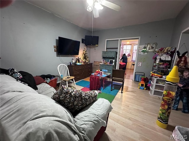 2108 Chippewa St, Saint Louis, MO 63118 - living area featuring ceiling fan and wood finished floors