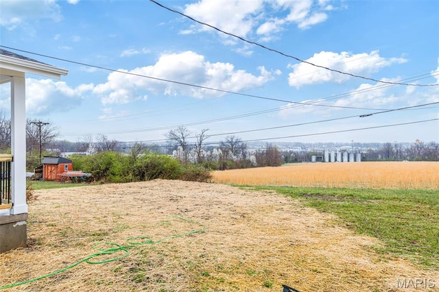 1121 E Cap Au Gris St, Troy, MO 63379 - view of yard with an outdoor structure