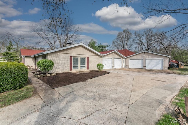 155 Troy Rd, Collinsville, IL 62234 - photo 5